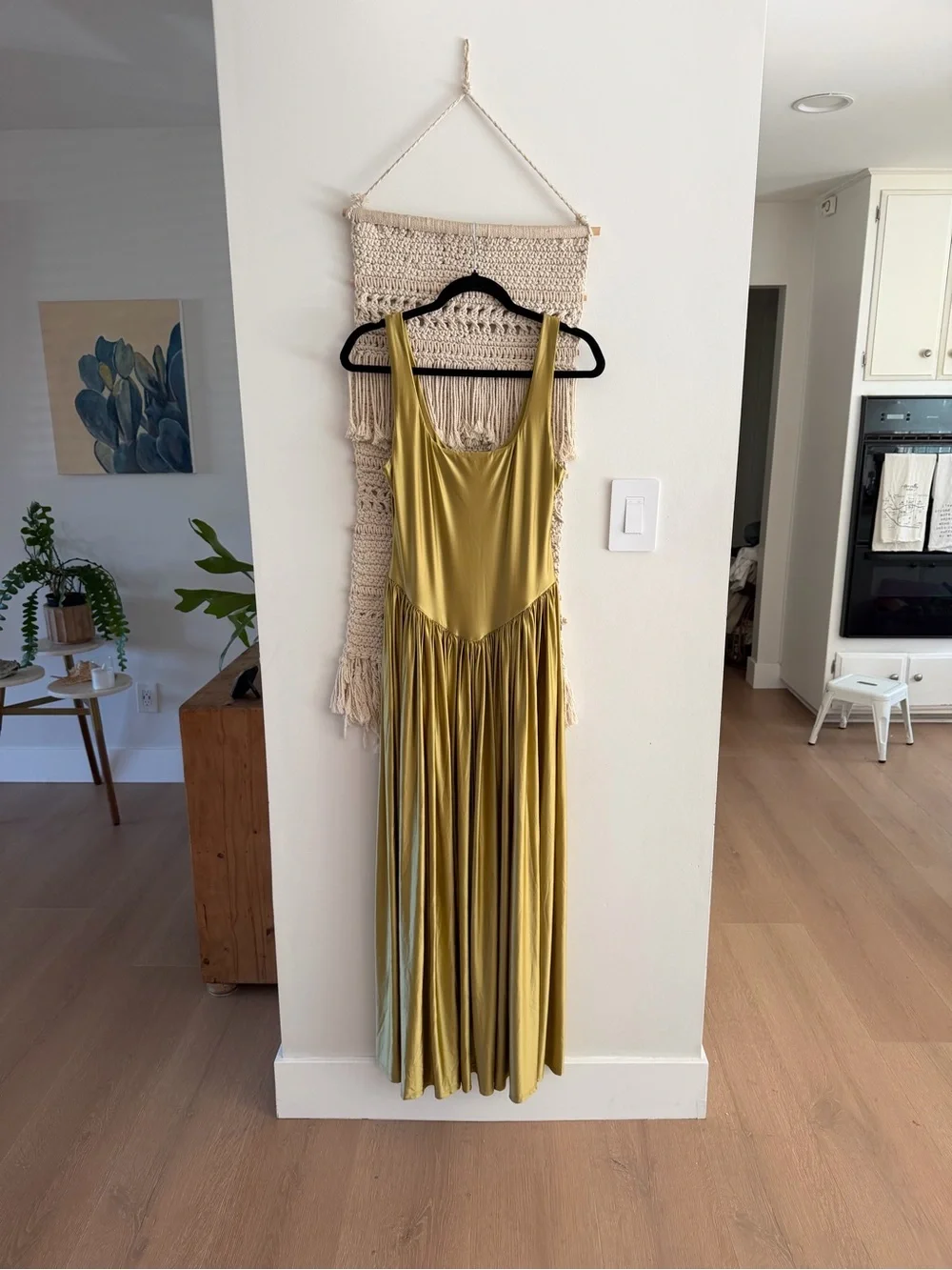 Delfi Collective Olive green Oriana satin basque waist maxi dress - Picture 5 of 10